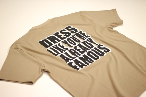"DRESS LIKE" Oversized Tshirt